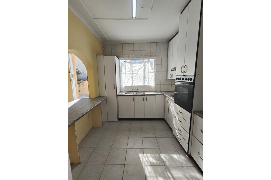 To Let 2 Bedroom Property for Rent in Amalinda Eastern Cape